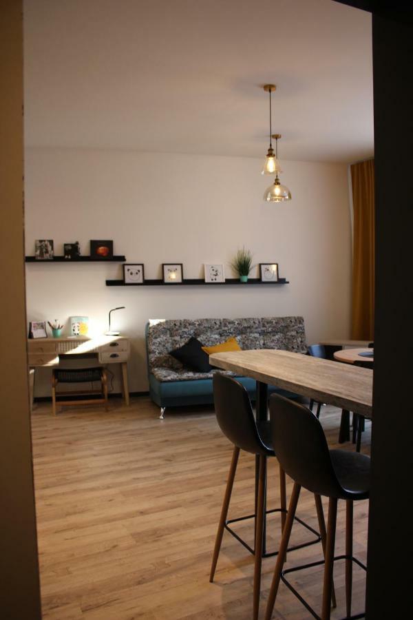 Simple & Elegant Apartment Liepāja Exterior foto
